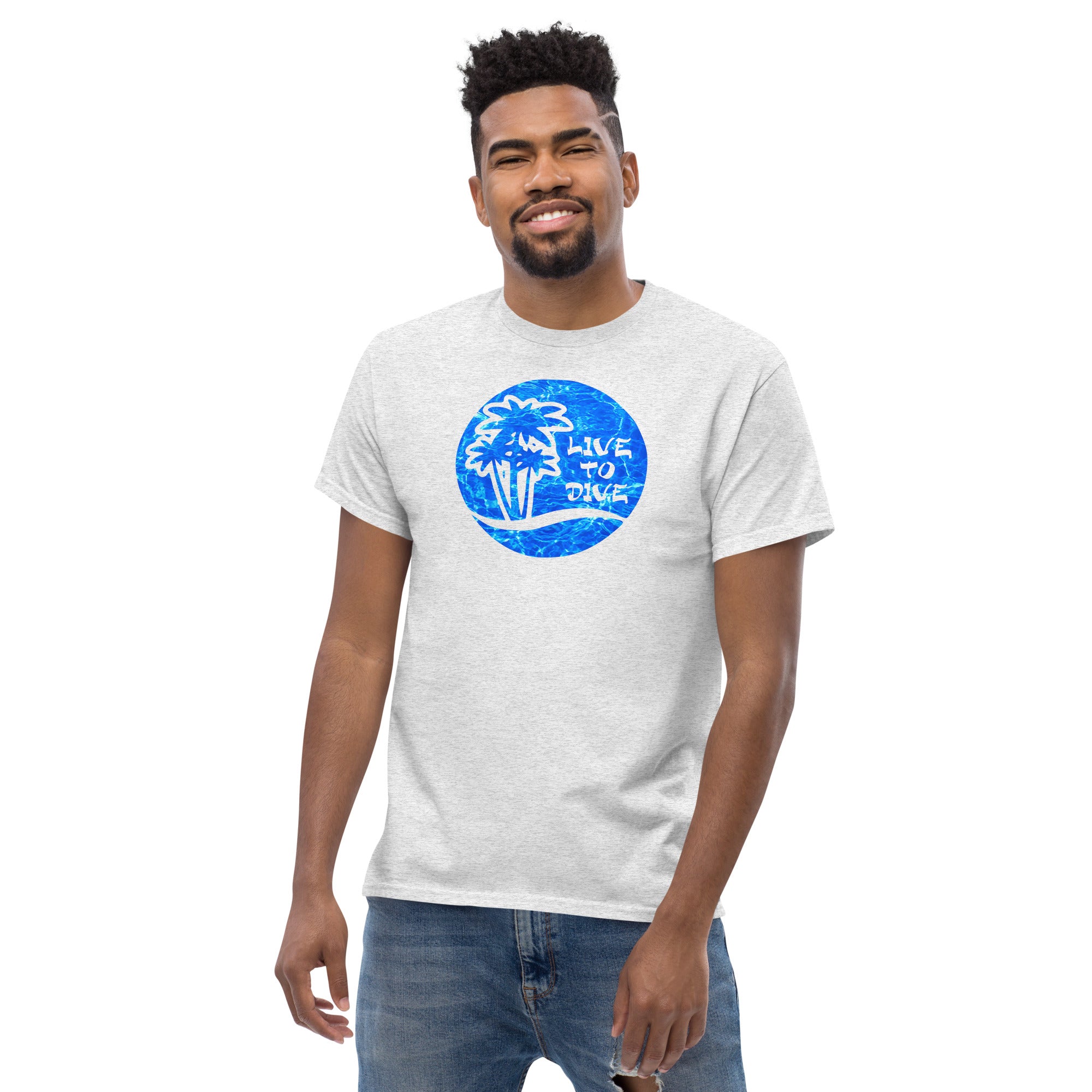 Round Live To Dive Palms With Wave